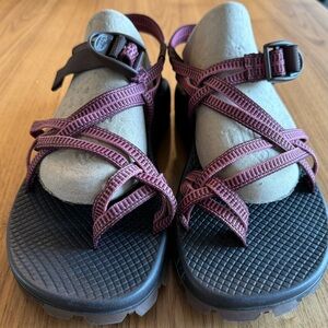 Chaco Vibram  Z/1 Classic Pink Brown strap Sandals 9